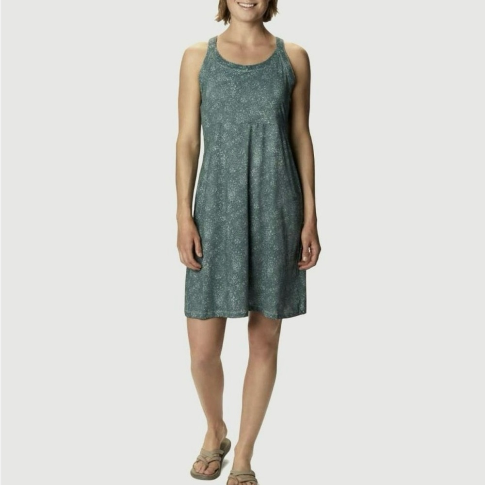 columbia. teal athletic dress. XL. like new!!